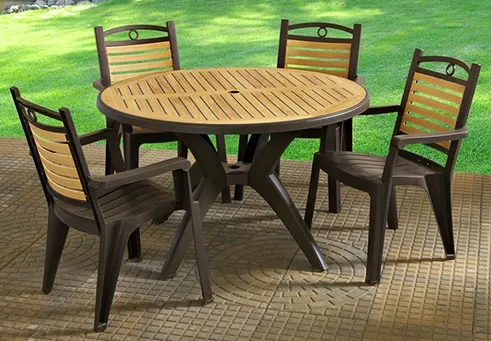 Plastový záhradný nábytok - drevo