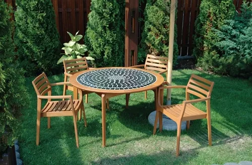 Moderný záhradný nábytok z Poľska