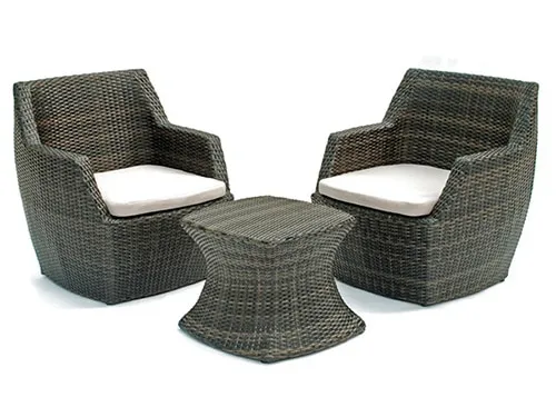 Moderný ratanový nábytok